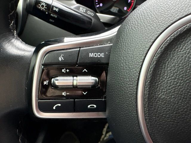 Used 2022 Kia Sorento S FWD image 18