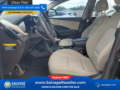Used 2017 Hyundai Santa Fe SE w/ Cargo Package AWD/4WD image 9
