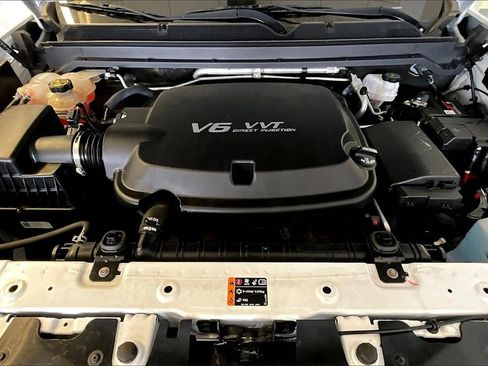 Certified 2022 Chevrolet Colorado ZR2 w/ Colorado ZR2 Bison Edition image 26