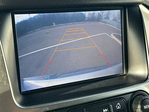 Used 2015 Chevrolet Tahoe LT image 21