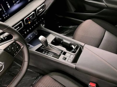 New 2026 Nissan Sentra SR w/ SR All Weather Package FWD image 9