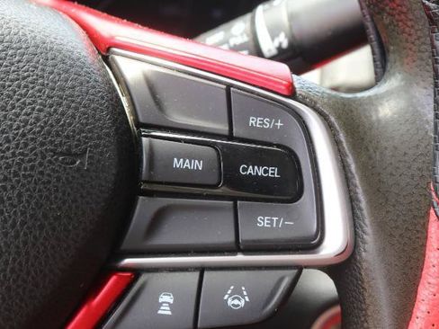 Used 2018 Honda Accord LX image 10