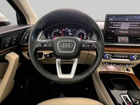 Used 2023 Audi Q5 2.0T Premium AWD/4WD image 6