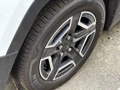 New 2026 Jeep Cherokee Laredo AWD/4WD image 4