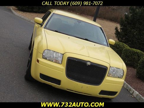 Used 2006 Chrysler 300 Base 4dr Sedan image 14