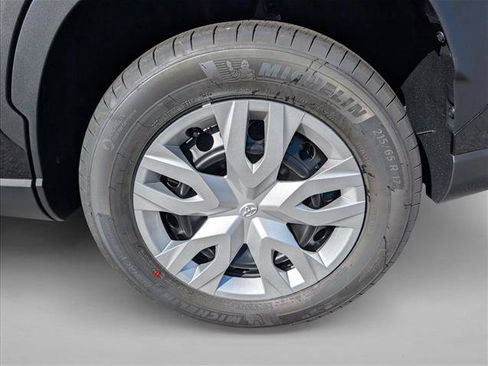 New 2026 Toyota Corolla Cross L FWD image 10