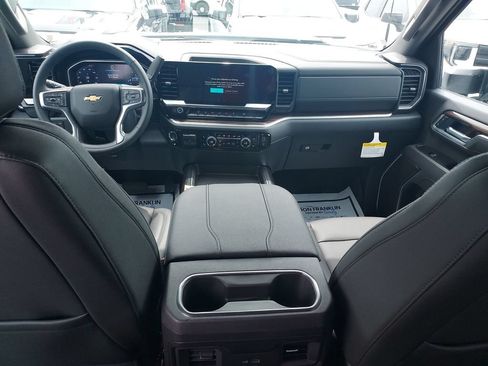 New 2026 Chevrolet Silverado 2500 LT w/ All Star Edition AWD/4WD image 10
