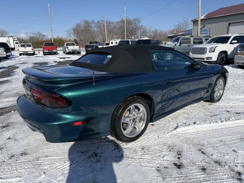Used 2001 Pontiac Firebird Trans Am RWD image 5