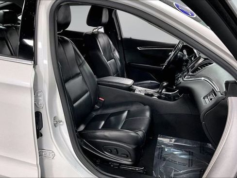 Used 2016 Chevrolet Impala LT w/ Leather Package FWD image 26