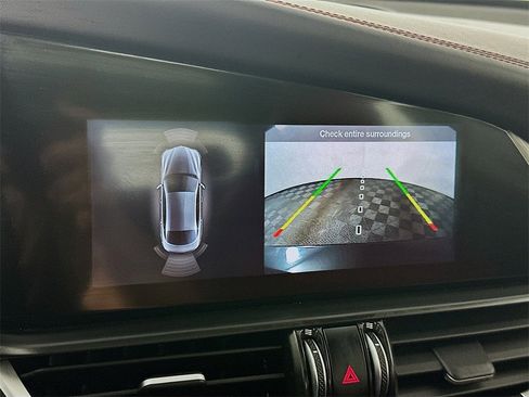 Used 2021 Alfa Romeo Giulia Ti Sport image 20