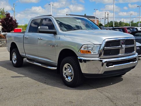 Used 2011 RAM 3500 SLT AWD/4WD image 7