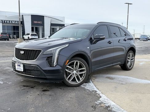 Used 2022 Cadillac XT4 Sport image 4