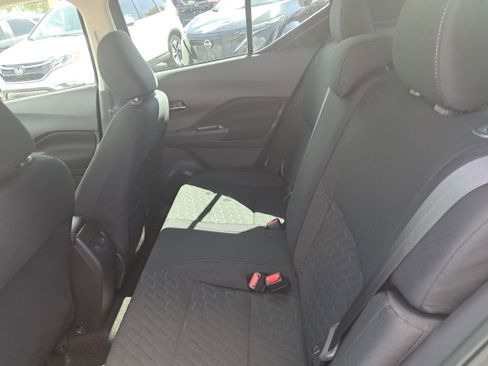 Certified 2023 Nissan Kicks SV image 13