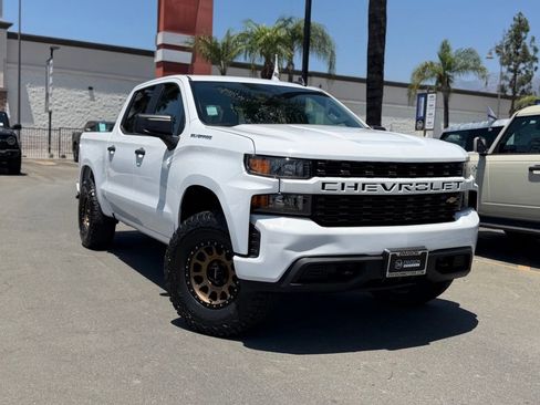 Used 2022 Chevrolet Silverado 1500 Custom w/ Safety Confidence Package RWD image 3