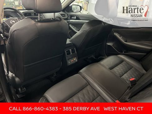 Certified 2023 Nissan Maxima Platinum w/ Sport Mat Group image 31