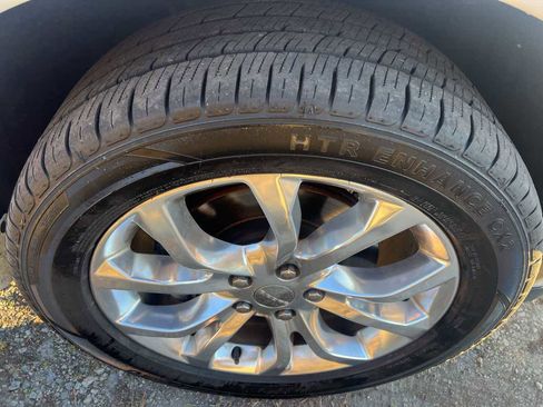 Used 2016 Dodge Durango Citadel w/ Premium Entertainment Group image 19