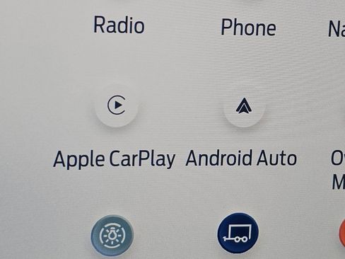 New 2025 Ford Ranger Lariat w/ FX4 Off-Road Package image 13