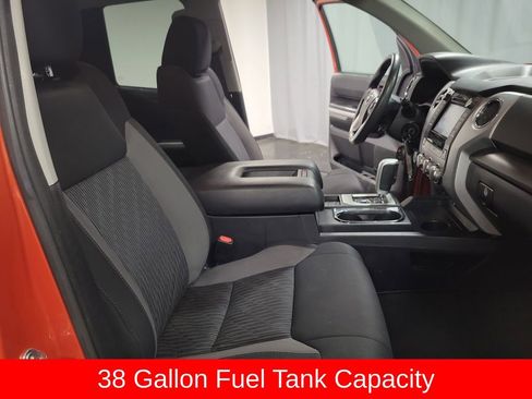 Used 2017 Toyota Tundra SR5 w/ TRD Off Road Package image 23