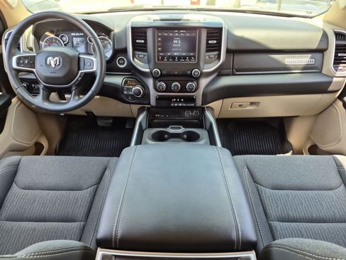 Used 2019 RAM 1500 Big Horn AWD/4WD image 15