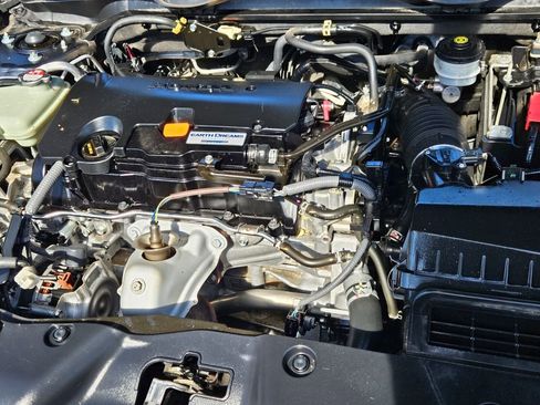 Used 2017 Honda Civic EX image 10