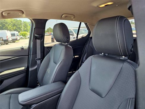 Used 2025 Buick Encore GX Preferred FWD image 17