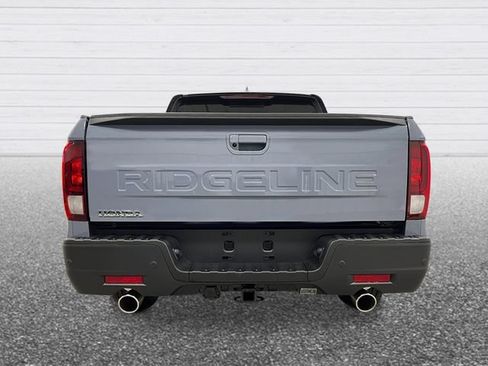 New 2026 Honda Ridgeline Black Edition image 4