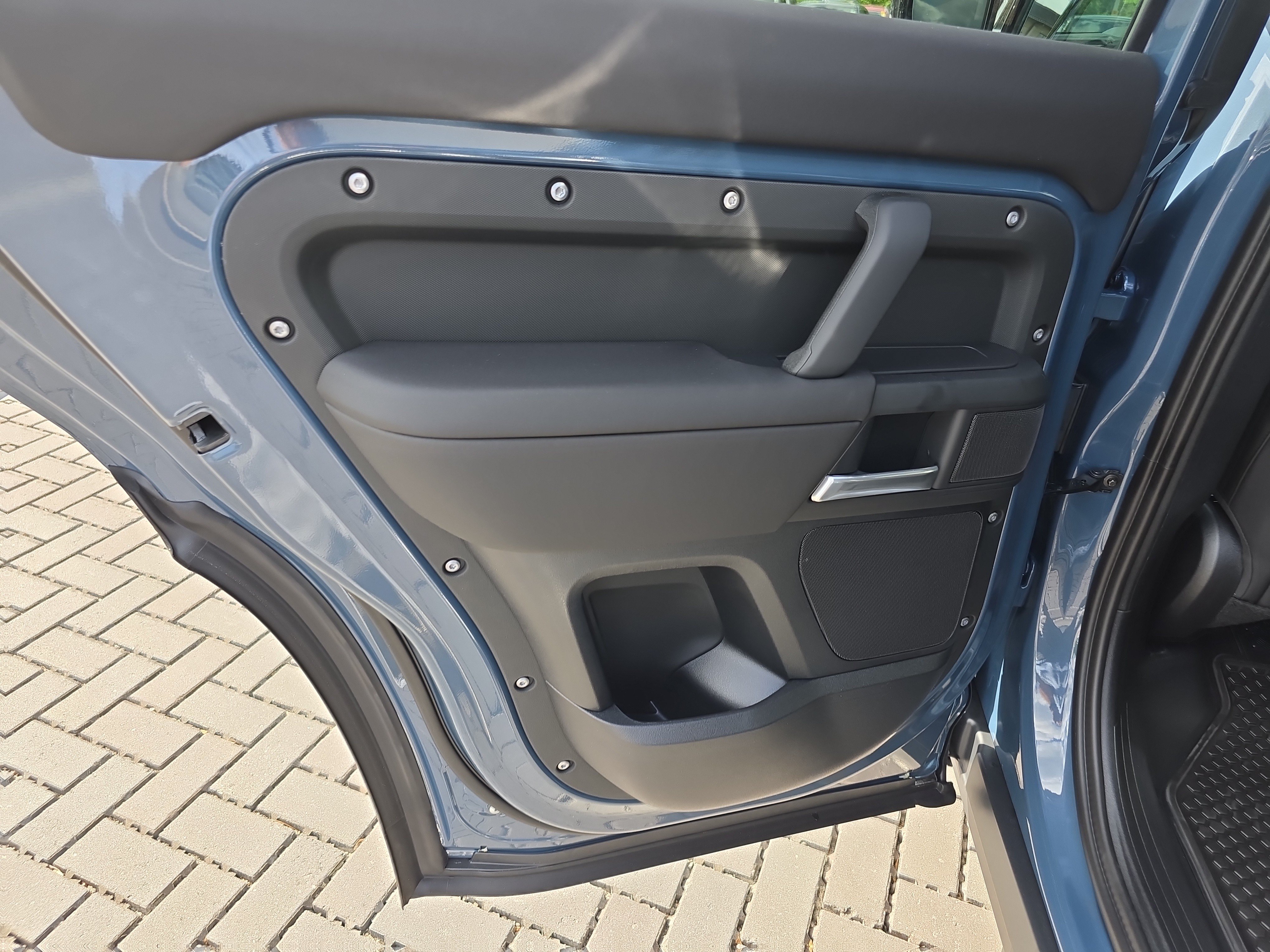 Used 2025 Land Rover Defender 110 S AWD/4WD image 14
