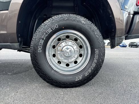 Used 2024 RAM 3500 Limited w/ Towing Technology Group AWD/4WD image 27