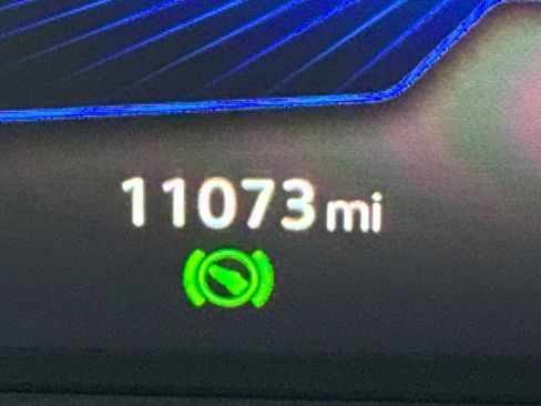 Certified 2025 Volkswagen Jetta SE w/ Sunroof Package image 17