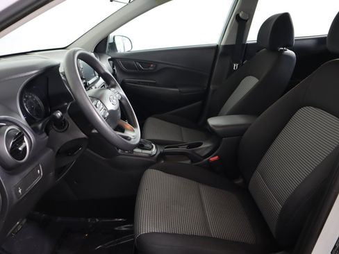 Used 2018 Hyundai Kona SE AWD/4WD image 15