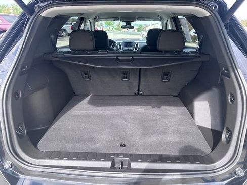 Used 2023 Chevrolet Equinox LT w/ Driver Convenience Package AWD/4WD image 27