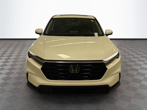 Used 2025 Honda CR-V EX-L image 2