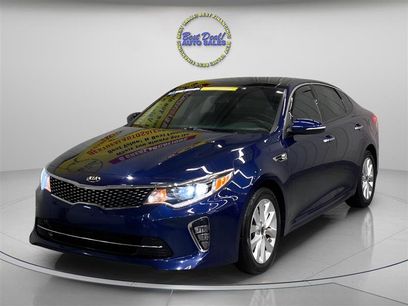 Used 2018 Kia Optima S w/ Panoramic Sunroof Package