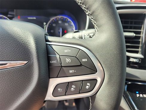 New 2026 Chrysler Voyager LX image 30