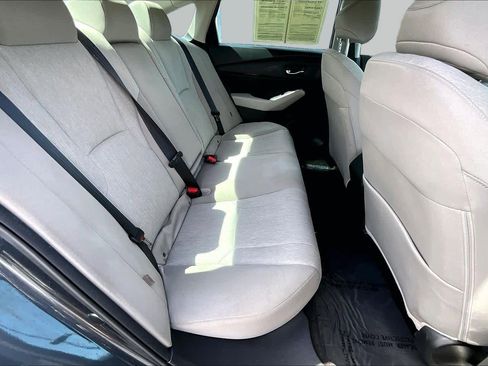 Used 2023 Honda Accord EX image 19