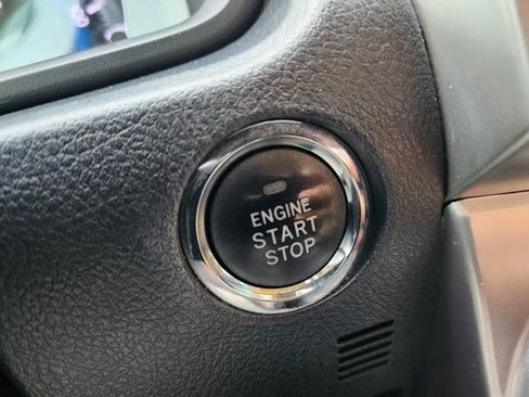 Used 2018 Toyota 4Runner Limited image 8