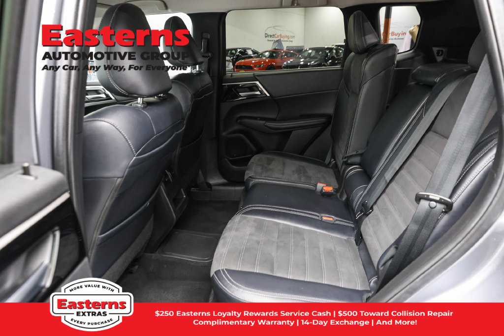 Used 2023 Mitsubishi Outlander SE AWD/4WD image 22