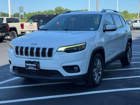 Used 2021 Jeep Cherokee Latitude Lux w/ Comfort/Convenience Group FWD image 11