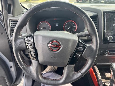 Used 2024 Nissan Frontier PRO-4X AWD/4WD image 15
