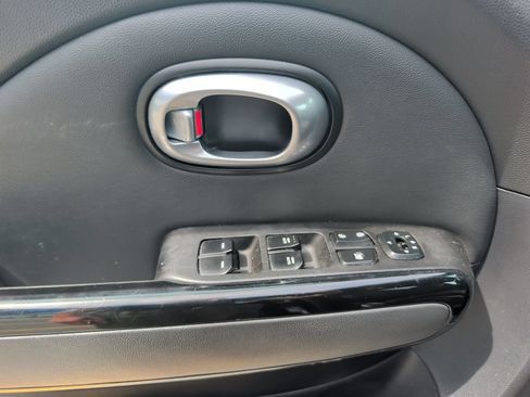Used 2016 Kia Soul + w/ Tarmac Special Edition FWD image 10
