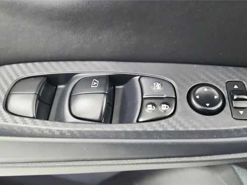 Used 2023 Nissan Sentra SV FWD image 11