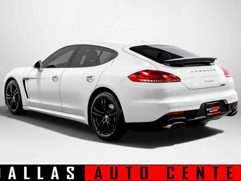 Used 2016 Porsche Panamera image 6