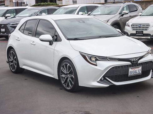Used 2021 Toyota Corolla XSE image 5