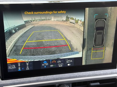 Used 2025 Toyota 4Runner Trailhunter image 20