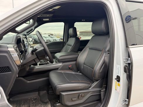 Used 2025 Ford F150 Lariat w/ Equipment Group 501A Mid image 14