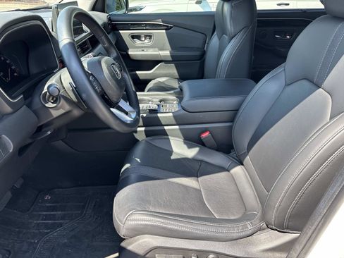 Used 2025 Honda Pilot EX-L image 15