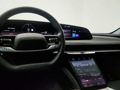 Used 2025 Lucid Air Touring AWD/4WD image 63