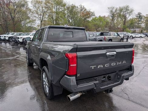 Certified 2025 Toyota Tacoma Limited AWD/4WD image 5