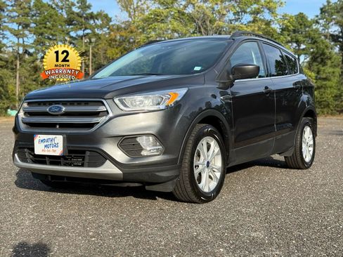 Used 2017 Ford Escape SE w/ Equipment Group 201A image 51