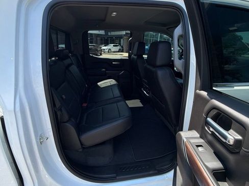 Used 2020 GMC Sierra 1500 SLT w/ SLT Premium Plus Package AWD/4WD image 14